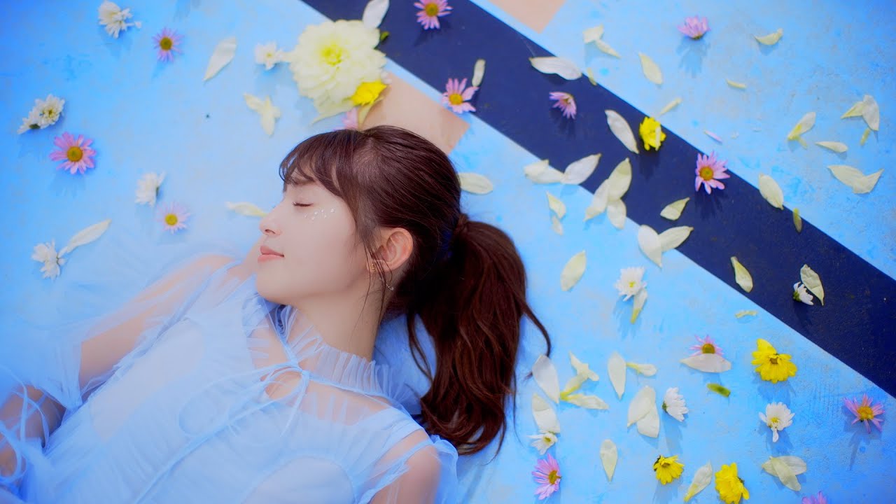 「Adolescence」Music Video